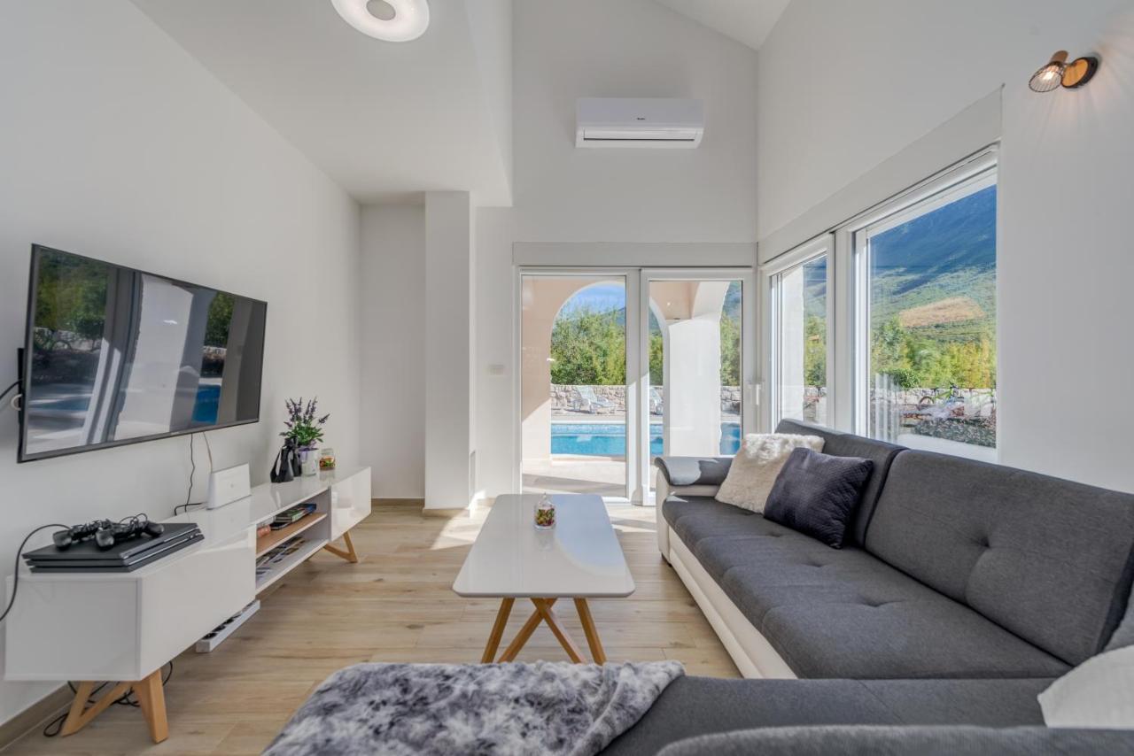 Villa Salvia Zagvozd Eksteriør billede